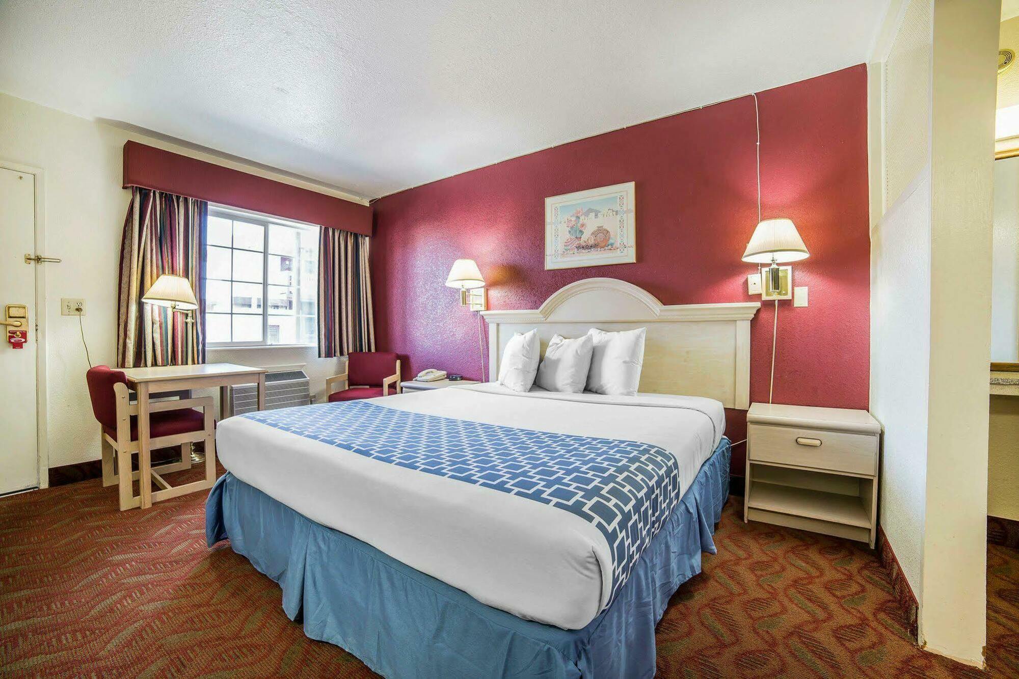 Econo Lodge Fallon Naval Air Station Area Exteriör bild